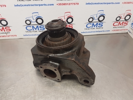 Massey Ferguson 5455, 5425, 5435 Front Steering Knuckle Spindle Rhs 3765753r1 - مفصل التوجيه - جرار: صور 1 Massey Ferguson 5455, 5425, 5435 Front Steering Knuckle Spindle Rhs 3765753r1 - مفصل التوجيه - جرار: صور 1
