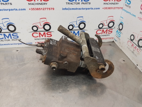 Massey Ferguson 5612, 5611, 5613, Hydraulic Distributor For Parts Only 4381634m3 - علم السوائل المتحركة: صور 3 Massey Ferguson 5612, 5611, 5613, Hydraulic Distributor For Parts Only 4381634m3 - علم السوائل المتحركة: صور 3