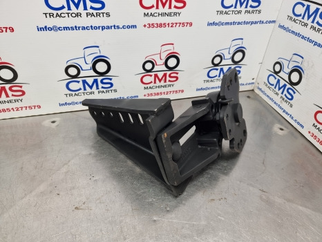 Massey Ferguson 7719, Claas, Mf, Front Mudguard Bracket Kit Lh 4273670m1 - درابزين: صور 4 Massey Ferguson 7719, Claas, Mf, Front Mudguard Bracket Kit Lh 4273670m1 - درابزين: صور 4
