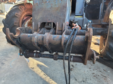 Massey Ferguson Mf 9306h Headstock Complete - ملحقات - معدات المناولة: صور 2 Massey Ferguson Mf 9306h Headstock Complete - ملحقات - معدات المناولة: صور 2