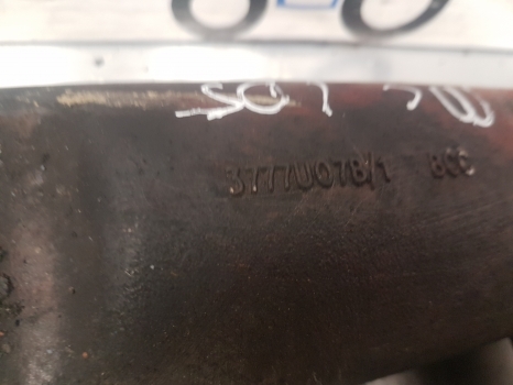 Mccormick Case C Mxc, Mc105 Engine Intake Manifold 293195a1, 442579a1, 218550a1 - مشعب السحب - جرار: صور 2 Mccormick Case C Mxc, Mc105 Engine Intake Manifold 293195a1, 442579a1, 218550a1 - مشعب السحب - جرار: صور 2