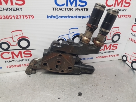 New Holland Case Hydraulic Auxiliary Valve Slice 5146538, 47135697, 87396804 - صمام هيدروليكي - جرار: صور 5 New Holland Case Hydraulic Auxiliary Valve Slice 5146538, 47135697, 87396804 - صمام هيدروليكي - جرار: صور 5