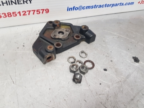 New Holland Case Tsa, Mxu, Maxxum Hydraulic Valve End Plate 87303247, 87396840 - صمام هيدروليكي - جرار: صور 2 New Holland Case Tsa, Mxu, Maxxum Hydraulic Valve End Plate 87303247, 87396840 - صمام هيدروليكي - جرار: صور 2