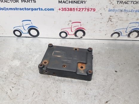 New Holland T5, T6 5.95, T5.105, T5.115 Spool Valve Top End Plate 5192188 - صمام هيدروليكي - جرار: صور 2 New Holland T5, T6 5.95, T5.105, T5.115 Spool Valve Top End Plate 5192188 - صمام هيدروليكي - جرار: صور 2