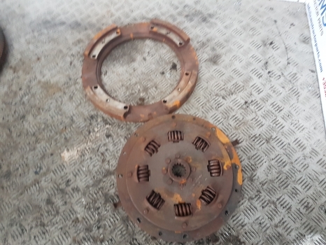 New Holland T6050 Damper And Disc 87527557 , 47699912 , 47133829 - القابض و قطع الغيار - جرار: صور 3 New Holland T6050 Damper And Disc 87527557 , 47699912 , 47133829 - القابض و قطع الغيار - جرار: صور 3