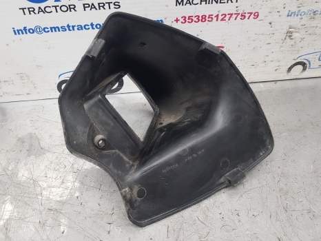 New Holland T7000, T6000, T7 Series T7.200 Display Cover Panel 82037716 - لوحة القيادة - جرار: صور 4 New Holland T7000, T6000, T7 Series T7.200 Display Cover Panel 82037716 - لوحة القيادة - جرار: صور 4
