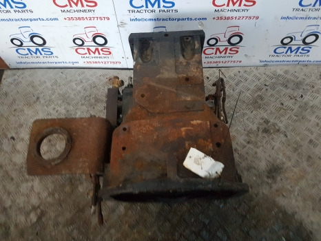 New Holland Td4f, Td5, Tdf, Td5.105 Transmission Gearbox Nut 84286475, 84286478 - علبة التروس: صور 2 New Holland Td4f, Td5, Tdf, Td5.105 Transmission Gearbox Nut 84286475, 84286478 - علبة التروس: صور 2