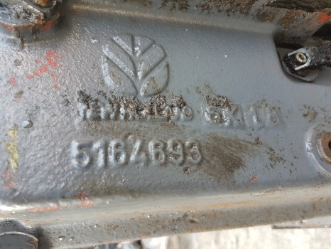 New Holland Tm, 60 Transmission Housing 5164693, 5181448, 5183647 - علبة التروس: صور 2 New Holland Tm, 60 Transmission Housing 5164693, 5181448, 5183647 - علبة التروس: صور 2