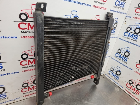 Valtra 6400, 6000, 8000, Xl Series, Oil Cooler V34224200, 34224200 - المشعاع: صور 2 Valtra 6400, 6000, 8000, Xl Series, Oil Cooler V34224200, 34224200 - المشعاع: صور 2