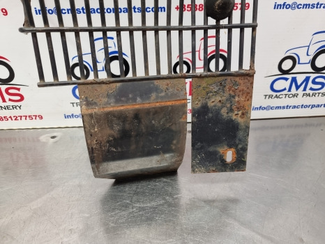 Valtra 6400, 8000, Engine Shield, Guard V33462200 - جلوپنجره: صور 4 Valtra 6400, 8000, Engine Shield, Guard V33462200 - جلوپنجره: صور 4