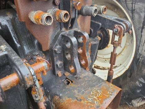 Valtra S230, S240, S260, S280 Top Link Bracket V34761900 - قطع الغيار - الآلات والماكينات الزراعية: صور 1 Valtra S230, S240, S260, S280 Top Link Bracket V34761900 - قطع الغيار - الآلات والماكينات الزراعية: صور 1