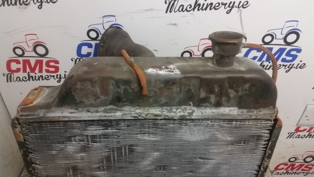 Zetor 6911 Water Radiator. - المشعاع - جرار: صور 2 Zetor 6911 Water Radiator. - المشعاع - جرار: صور 2