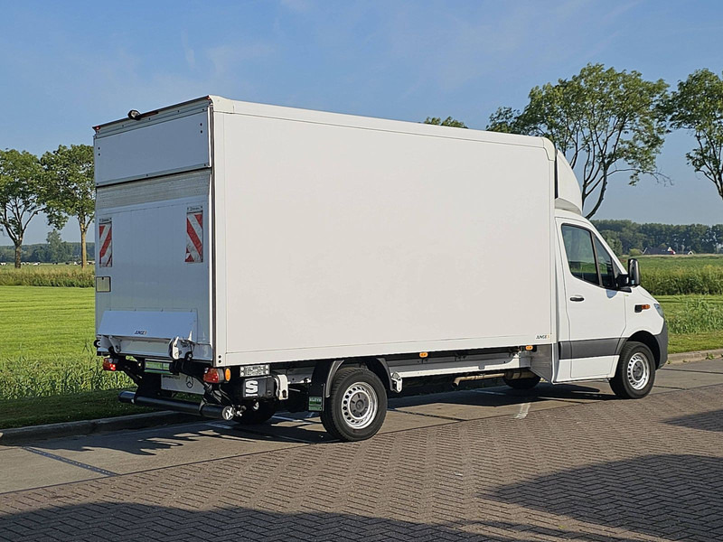 Mercedes-Benz Sprinter 317 Bakwagen Laadklep! - الشاحنات الصغيرة صندوق مغلق: صور 3 Mercedes-Benz Sprinter 317 Bakwagen Laadklep! - الشاحنات الصغيرة صندوق مغلق: صور 3