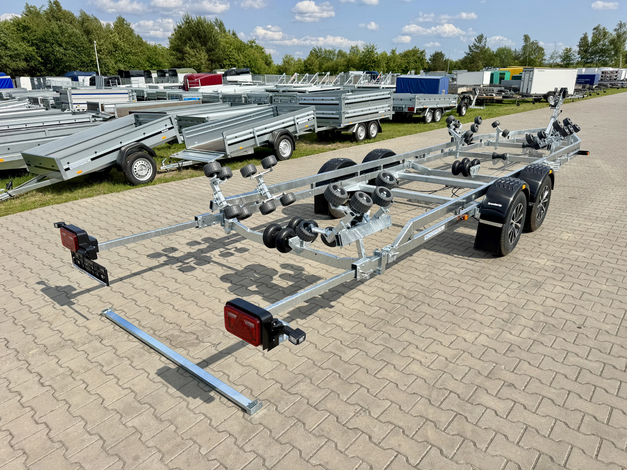 جديد مقطورة القارب BRENDERUP 303500TB SR X: صور 15