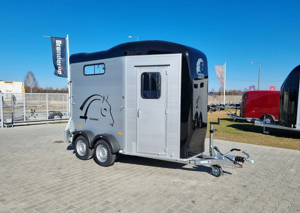 Cheval Liberte Touring Country + Siodlarnia - مقطورات السيارات: صور 1 Cheval Liberte Touring Country + Siodlarnia - مقطورات السيارات: صور 1