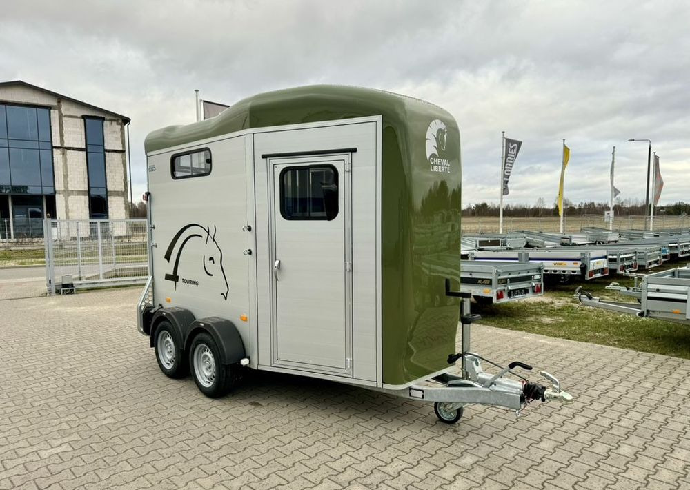 Cheval Liberte Touring Country + Siodlarnia - مقطورات السيارات: صور 2 Cheval Liberte Touring Country + Siodlarnia - مقطورات السيارات: صور 2