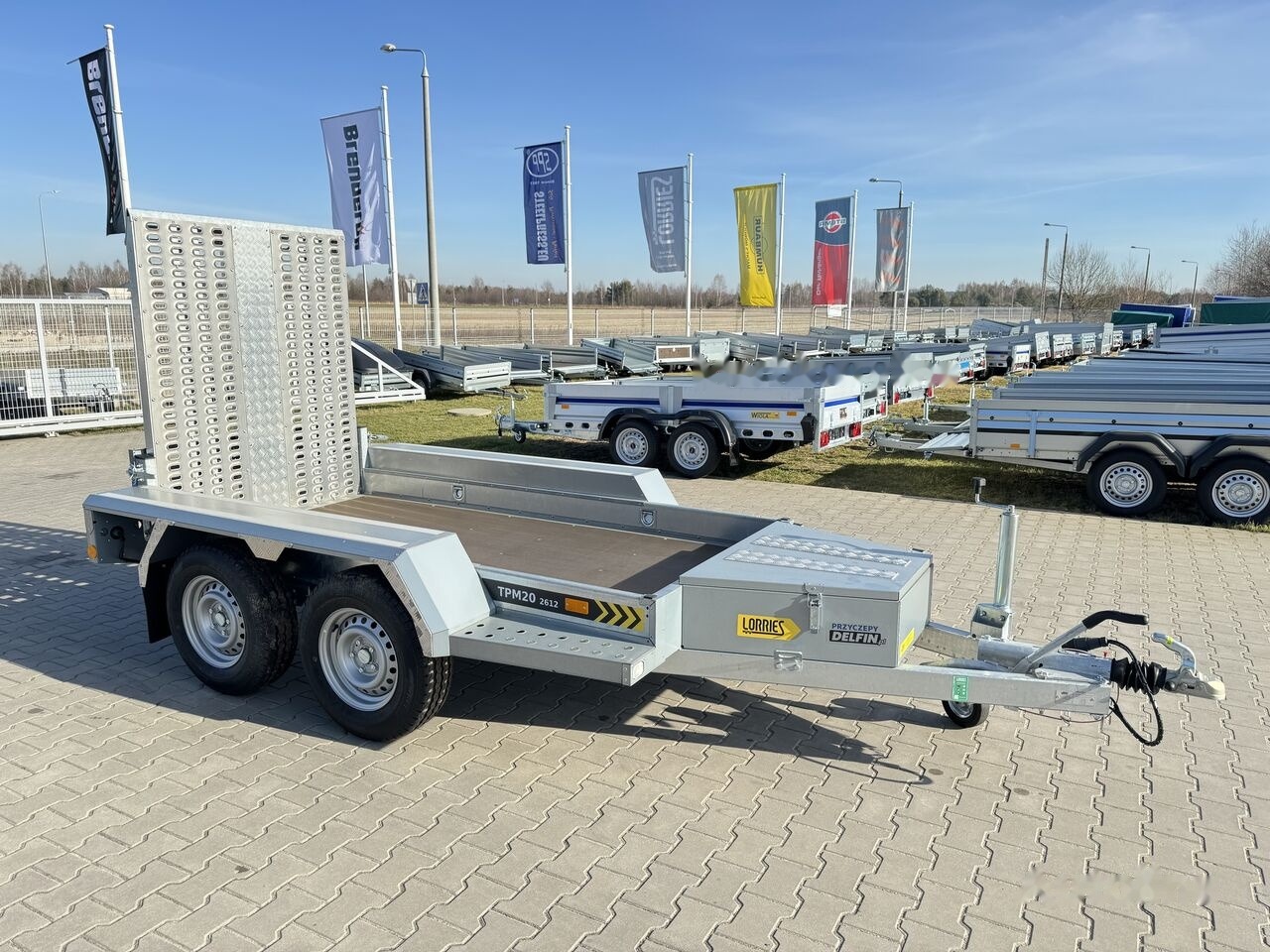 Lorries TPM20 260x120 cm GVW 2700kg machine transporter excavator bobcat - مقطورة لنقل المعدات: صور 2 Lorries TPM20 260x120 cm GVW 2700kg machine transporter excavator bobcat - مقطورة لنقل المعدات: صور 2
