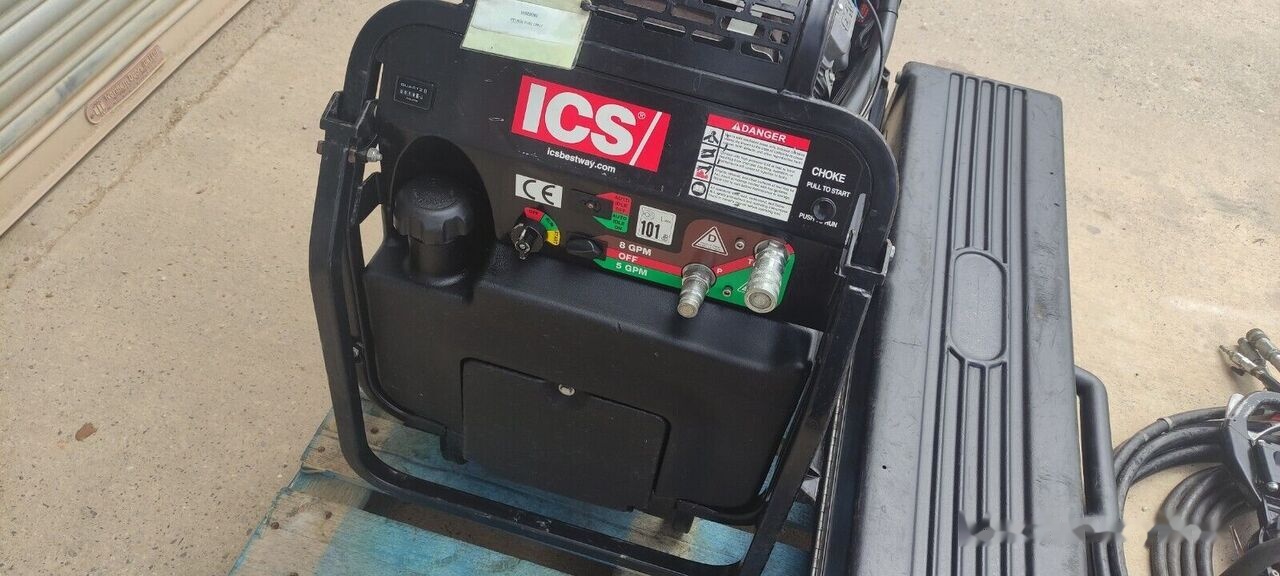 ICS HYDRAULIC POWER PACK AND DIAMOND CHAINSAW ICS 890 P95 - معدات البناء: صور 3 ICS HYDRAULIC POWER PACK AND DIAMOND CHAINSAW ICS 890 P95 - معدات البناء: صور 3