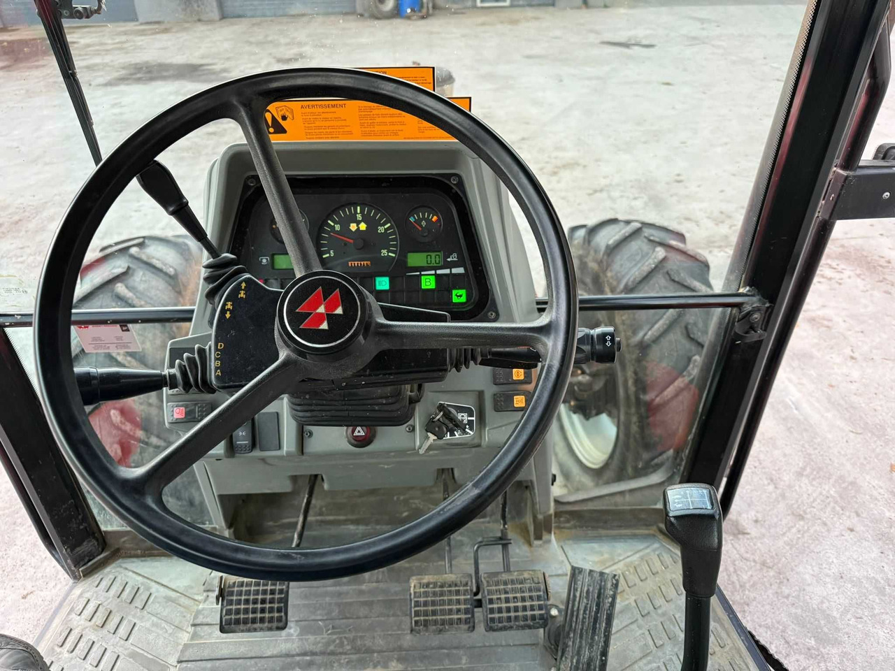 Massey Ferguson 6180, 1998 r, 6847 mtg , bardzo dobry stan z Francji - جرار: صور 3 Massey Ferguson 6180, 1998 r, 6847 mtg , bardzo dobry stan z Francji - جرار: صور 3