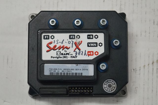 Atlet 301115471 | Stuur regeling Steering controller Zapi Sem X 24/70 182323-003 - كتلة التحكم - معدات المناولة: صور 1 Atlet 301115471 | Stuur regeling Steering controller Zapi Sem X 24/70 182323-003 - كتلة التحكم - معدات المناولة: صور 1