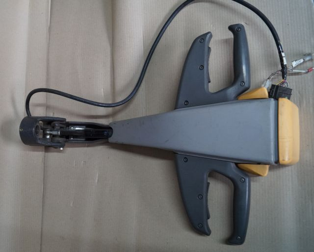 Atlet unknown | Tiller head including wiring harness M100158-f 9923 - النظام الكهربائي - معدات المناولة: صور 2 Atlet unknown | Tiller head including wiring harness M100158-f 9923 - النظام الكهربائي - معدات المناولة: صور 2