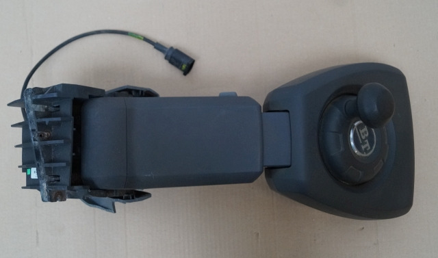 BT 227818 | Steering wheel complete for BT RR 1108 008831 - محرك هيدروليكي - معدات المناولة: صور 1 BT 227818 | Steering wheel complete for BT RR 1108 008831 - محرك هيدروليكي - معدات المناولة: صور 1