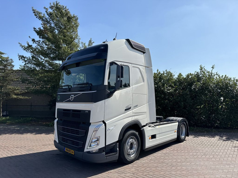 Volvo Volvo FH 500 4x2 ACC I-PARK COOL NEW MODEL FH 500 4x2 - شاحنة جرار: صور 1 Volvo Volvo FH 500 4x2 ACC I-PARK COOL NEW MODEL FH 500 4x2 - شاحنة جرار: صور 1