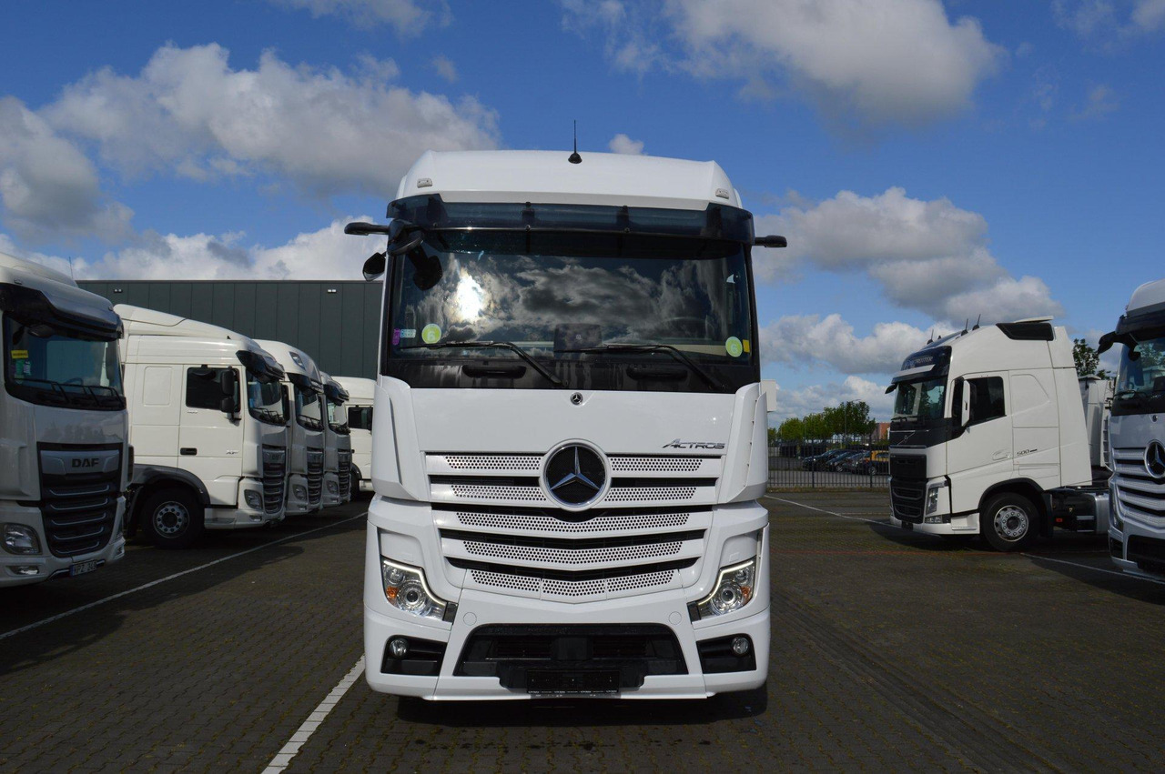 Mercedes-Benz Actros 5 1845 BigSpace - شاحنة جرار: صور 2 Mercedes-Benz Actros 5 1845 BigSpace - شاحنة جرار: صور 2