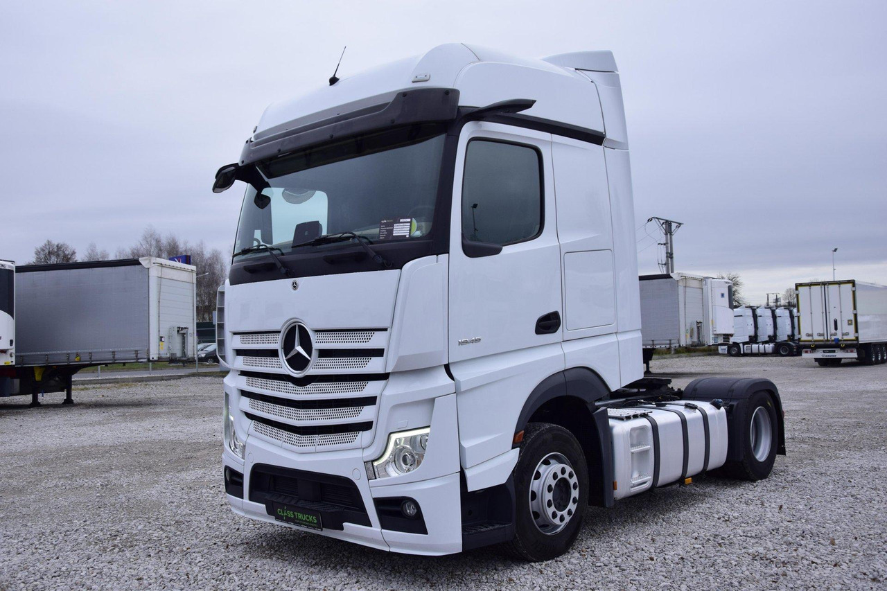 Mercedes-Benz Actros 5 1845 BigSpace - شاحنة جرار: صور 1 Mercedes-Benz Actros 5 1845 BigSpace - شاحنة جرار: صور 1