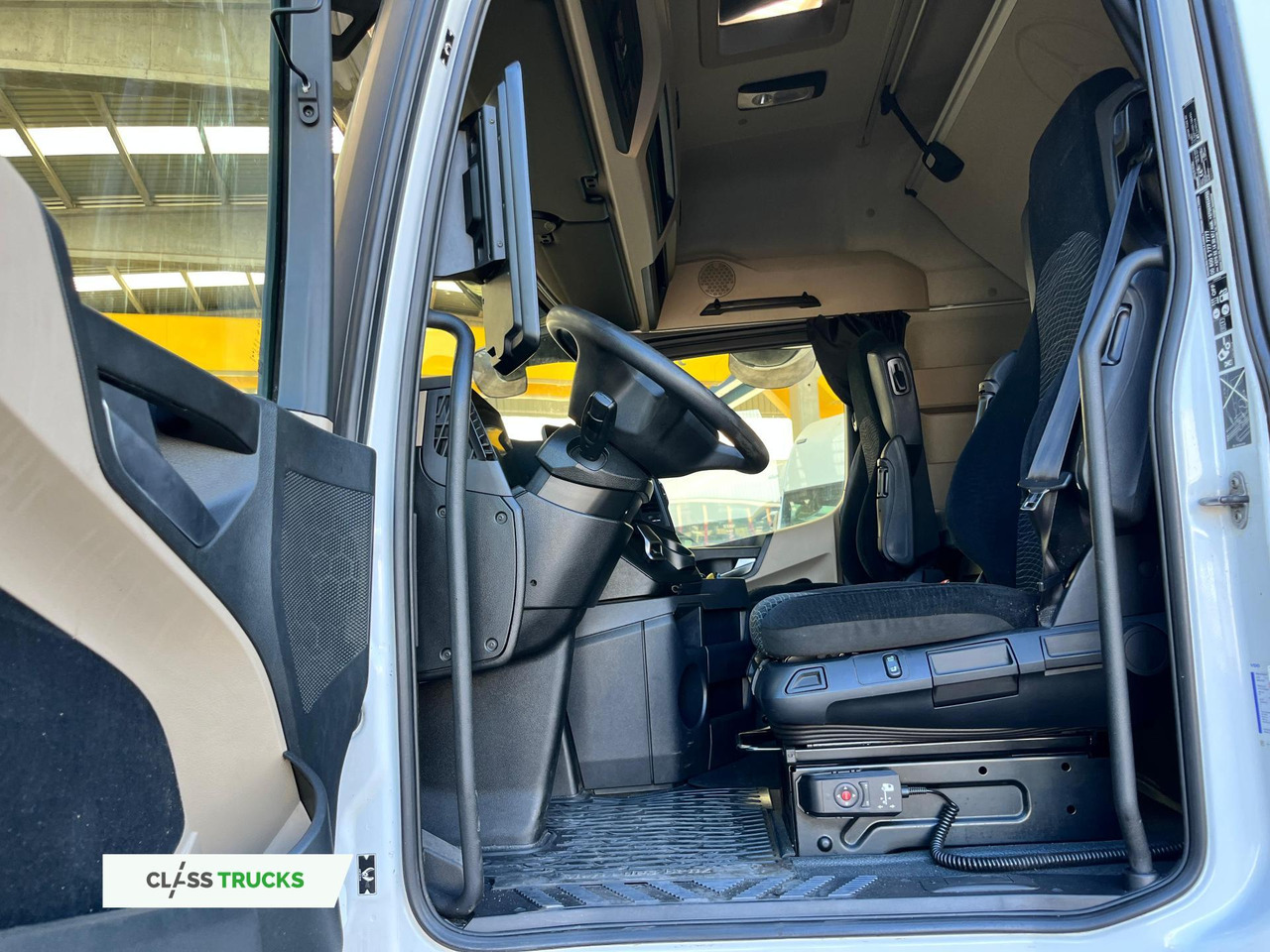 Mercedes-Benz Actros 5 1845 BigSpace - شاحنة جرار: صور 4 Mercedes-Benz Actros 5 1845 BigSpace - شاحنة جرار: صور 4