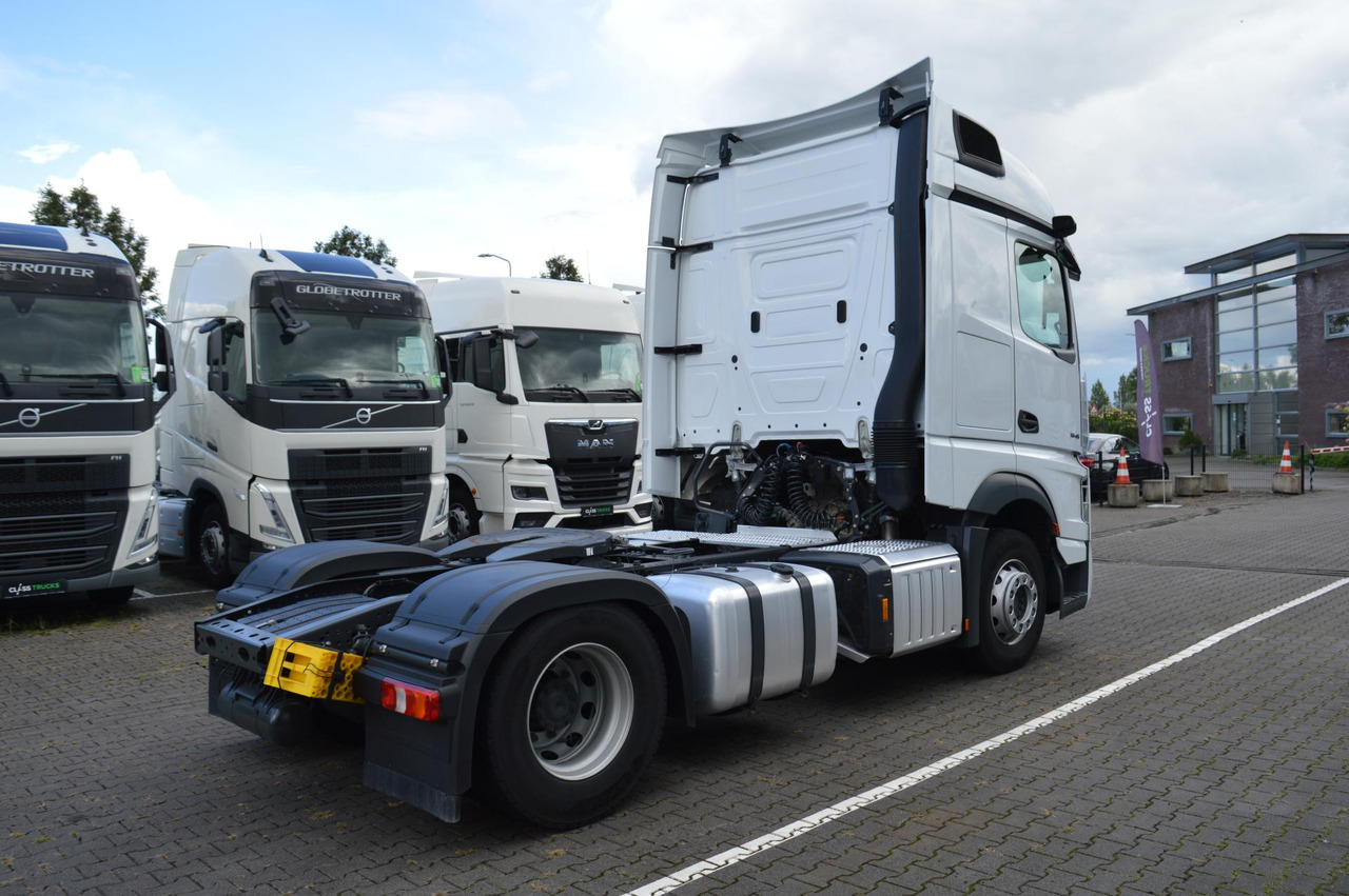 Mercedes-Benz Actros 5 1845 BigSpace - شاحنة جرار: صور 4 Mercedes-Benz Actros 5 1845 BigSpace - شاحنة جرار: صور 4
