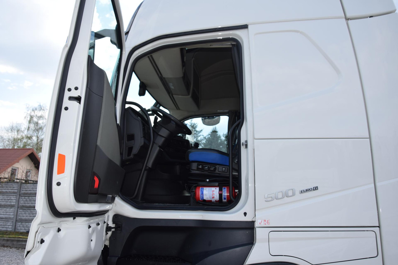 Volvo FH 500 Globetrotter XL Varios إيجار Volvo FH 500 Globetrotter XL Varios: صور 8