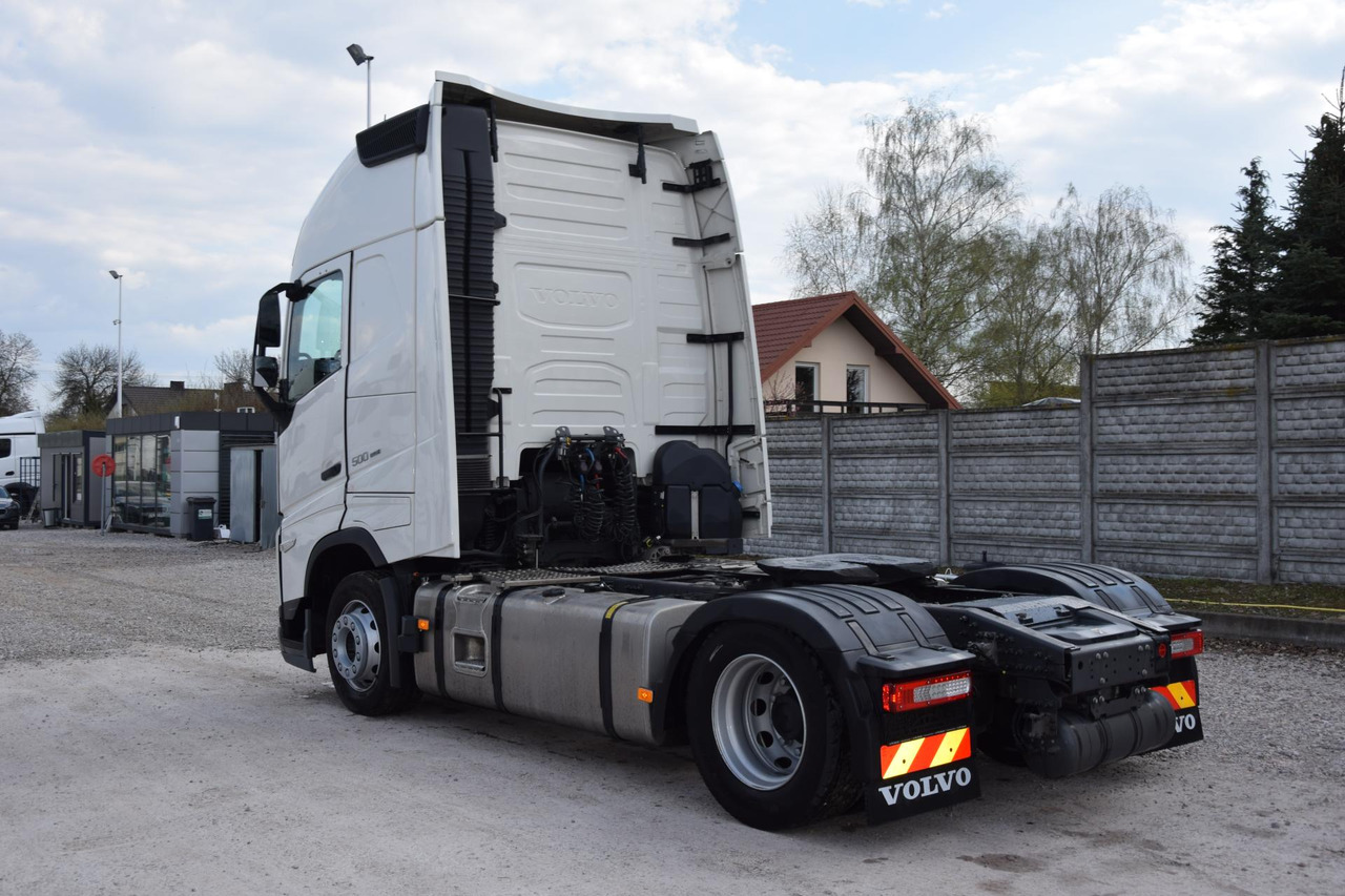 Volvo FH 500 Globetrotter XL Varios إيجار Volvo FH 500 Globetrotter XL Varios: صور 6