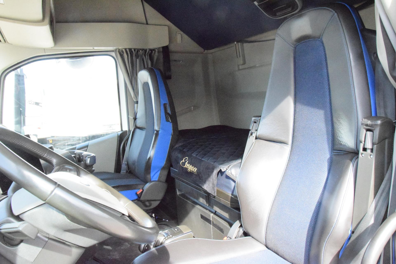 شاحنة جرار Volvo FH 540 Globetrotter XL Retarder: صور 11