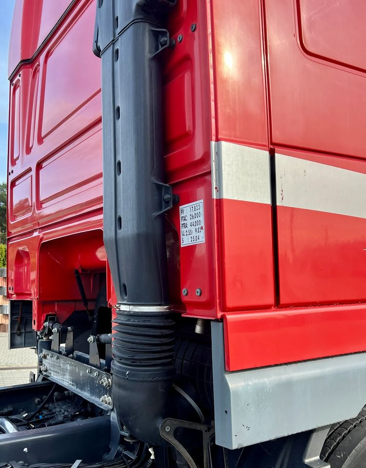 DAF XF105.510 | 6x2 | Pod zabudowę |Os podnoszona i skrętna | Retarder | Webasto | Klimatyzacja - الشاسيه شاحنة: صور 5 DAF XF105.510 | 6x2 | Pod zabudowę |Os podnoszona i skrętna | Retarder | Webasto | Klimatyzacja - الشاسيه شاحنة: صور 5