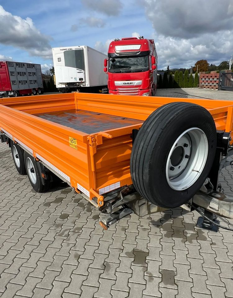 Humbaur Tandem | Wywrotka trójstronna | 9 990 kg DMC | 2013 | Zawieszenie resor | - قلابة نصف مقطورة: صور 2 Humbaur Tandem | Wywrotka trójstronna | 9 990 kg DMC | 2013 | Zawieszenie resor | - قلابة نصف مقطورة: صور 2