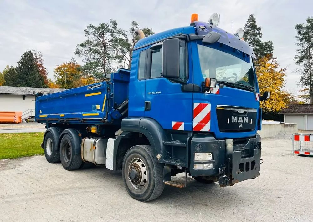 MAN TGS 26.440 6x6 Hydrodrive – Meiller 3-stronny wywrotka / Manual / Retarder / Tempomat / Euro 5 - قلابات: صور 5 MAN TGS 26.440 6x6 Hydrodrive – Meiller 3-stronny wywrotka / Manual / Retarder / Tempomat / Euro 5 - قلابات: صور 5