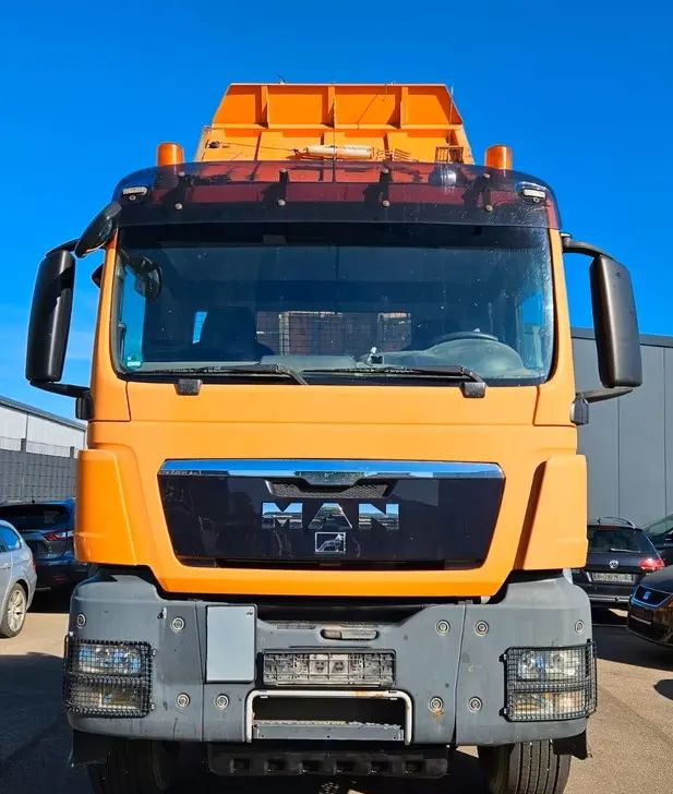 MAN TGS 26.480 6x4 WYWROTKA 3-STRONNA | AUTOMAT | EURO 5 | PRZEBIEG 310 000km! - قلابات: صور 5 MAN TGS 26.480 6x4 WYWROTKA 3-STRONNA | AUTOMAT | EURO 5 | PRZEBIEG 310 000km! - قلابات: صور 5