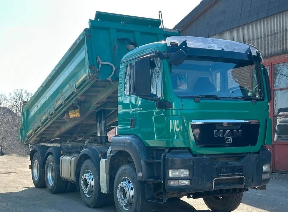 MAN TGS 35.440 8x4 | Wywrotka trójstronna | Meiller | Bordmatik | Retarder | Euro 5 | - قلابات: صور 3 MAN TGS 35.440 8x4 | Wywrotka trójstronna | Meiller | Bordmatik | Retarder | Euro 5 | - قلابات: صور 3