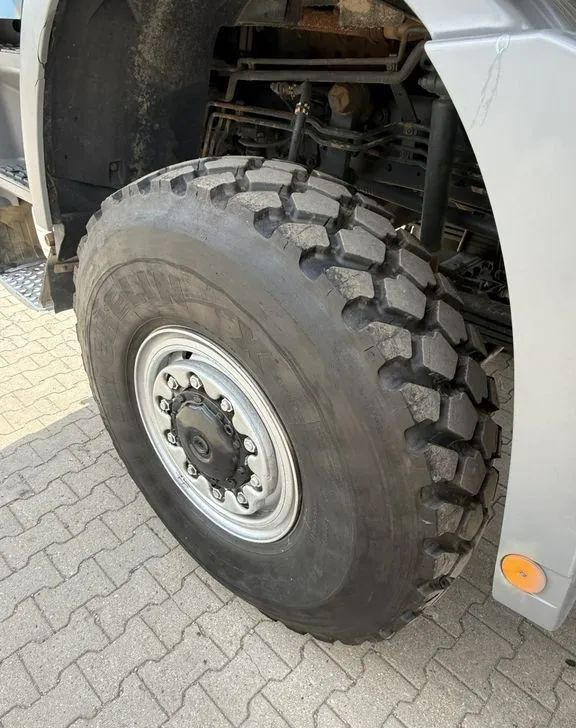 Mercedes-Benz Actros 4141AK 8x8 | Wywrotka Meiller | TELLIGENT z sprzęgłem system stabilizacji jazdy | Euro 5 - قلابات: صور 3 Mercedes-Benz Actros 4141AK 8x8 | Wywrotka Meiller | TELLIGENT z sprzęgłem system stabilizacji jazdy | Euro 5 - قلابات: صور 3
