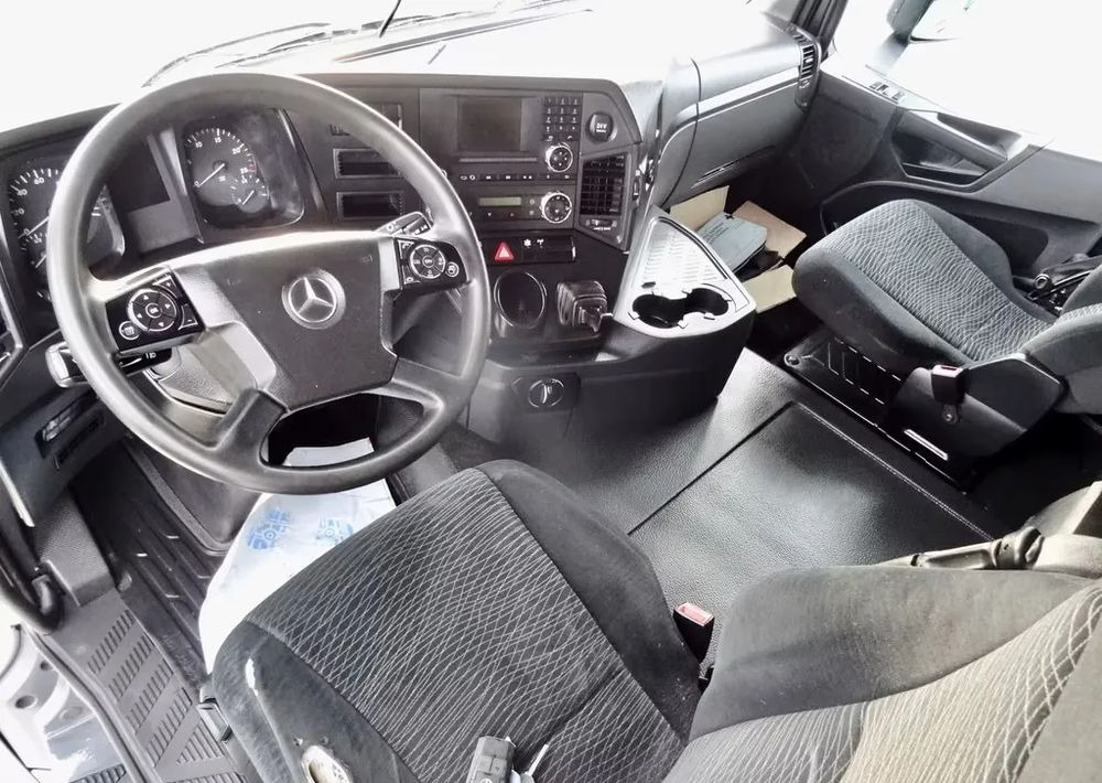 Mercedes-Benz Arocs 2648 LK | Meiller | Bormatik | Euro 6c |Trójstronny wywrot | 6x6 | - قلابات: صور 5 Mercedes-Benz Arocs 2648 LK | Meiller | Bormatik | Euro 6c |Trójstronny wywrot | 6x6 | - قلابات: صور 5