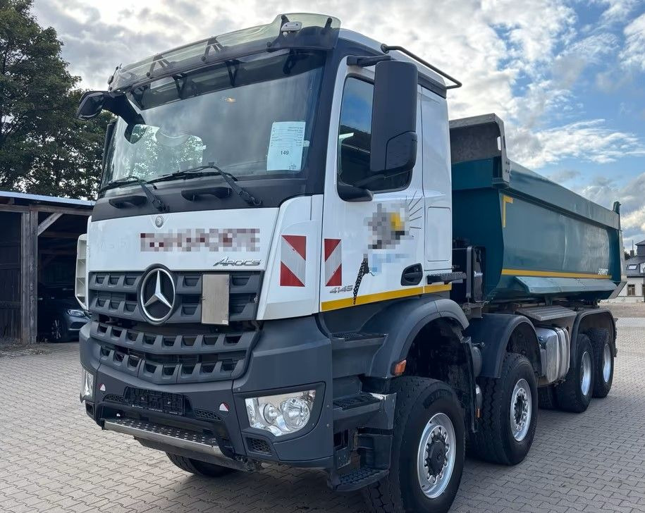 Mercedes-Benz Arocs 4145 AK 8x6 | Wywrotka trójstronna Schmitz Mulde | Klima | Kamera | - قلابات: صور 2 Mercedes-Benz Arocs 4145 AK 8x6 | Wywrotka trójstronna Schmitz Mulde | Klima | Kamera | - قلابات: صور 2