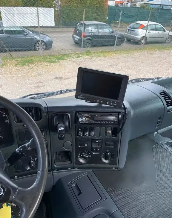 شاحنة خلاطة خرسانة Scania P410 8x4 – Betoniarka Liebherr 9 m³/ Euro 5 / Retarder: صور 12 شاحنة خلاطة خرسانة Scania P410 8x4 – Betoniarka Liebherr 9 m³/ Euro 5 / Retarder: صور 12