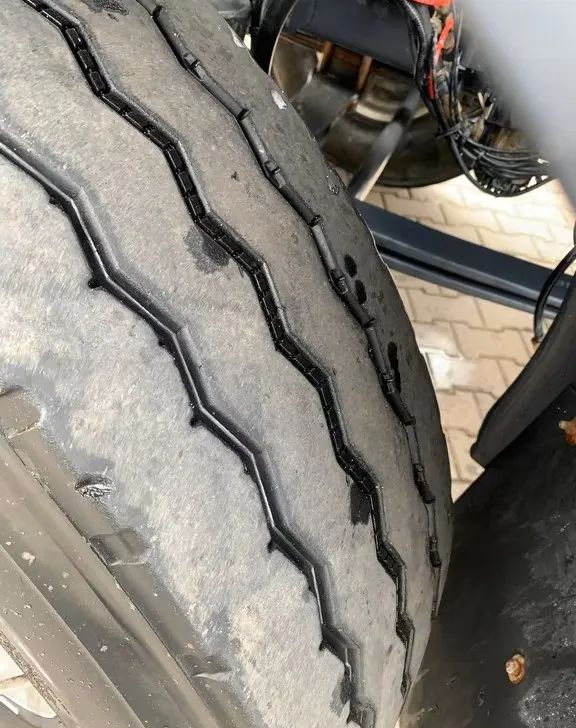 شاحنة خلاطة خرسانة Scania P410 8x4 – Betoniarka Liebherr 9 m³/ Euro 5 / Retarder: صور 18 شاحنة خلاطة خرسانة Scania P410 8x4 – Betoniarka Liebherr 9 m³/ Euro 5 / Retarder: صور 18