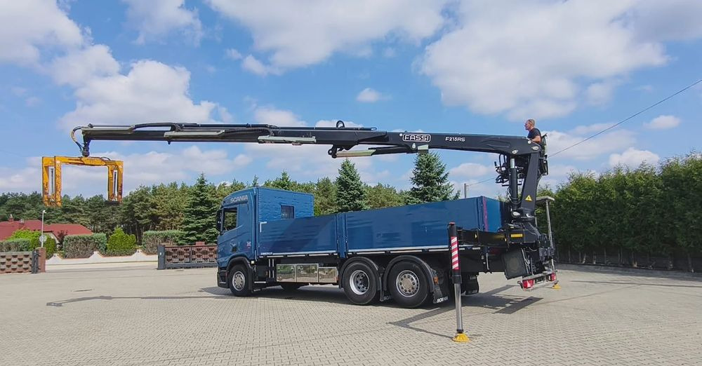 Scania R 500 6x2 z żurawiem Fassi F 215 AS – 2019 – Euro 6 –Retarder -Oś skrętna - Gotowa do pracy! - شاحنة كرين, شاحنات مسطحة: صور 4 Scania R 500 6x2 z żurawiem Fassi F 215 AS – 2019 – Euro 6 –Retarder -Oś skrętna - Gotowa do pracy! - شاحنة كرين, شاحنات مسطحة: صور 4