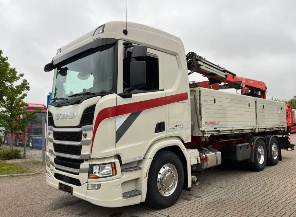Scania R500 Baustoff / 2-stronna wywrotka Schwarzmüller /HDS Fassi F215 / Euro 6 / Napęd na tylną oś - قلابات, شاحنة كرين: صور 2 Scania R500 Baustoff / 2-stronna wywrotka Schwarzmüller /HDS Fassi F215 / Euro 6 / Napęd na tylną oś - قلابات, شاحنة كرين: صور 2