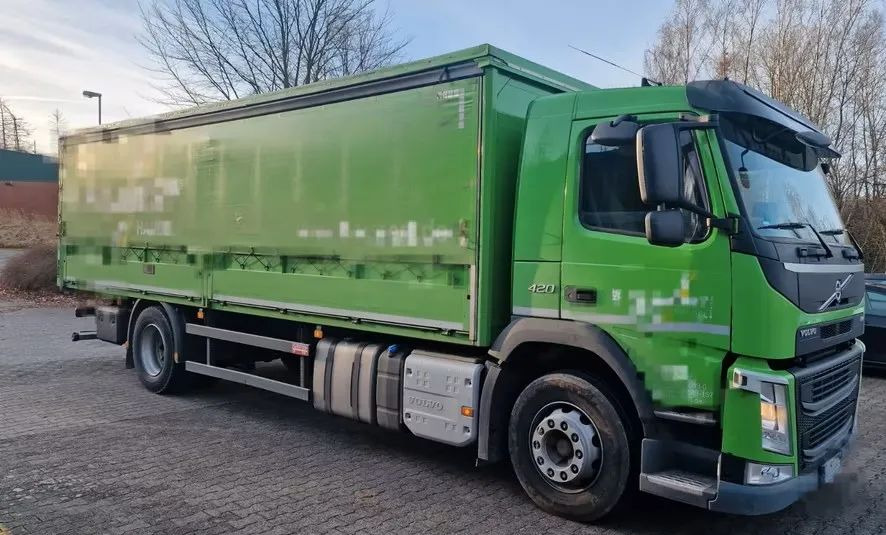 Volvo FM 420 – zabudowa + plandeka / Automatyczna skrzynia / Euro 6 / Zawieszenie pneumatyczne/ 4x2/ - شاحنة ستارة: صور 3 Volvo FM 420 – zabudowa + plandeka / Automatyczna skrzynia / Euro 6 / Zawieszenie pneumatyczne/ 4x2/ - شاحنة ستارة: صور 3