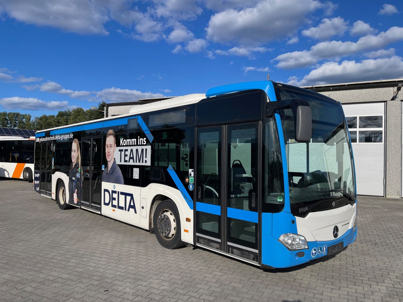 Mercedes-Benz O 530 Citaro C2 / 3-Türer / Vollklimaanlage - النقل الحضري: صور 1 Mercedes-Benz O 530 Citaro C2 / 3-Türer / Vollklimaanlage - النقل الحضري: صور 1