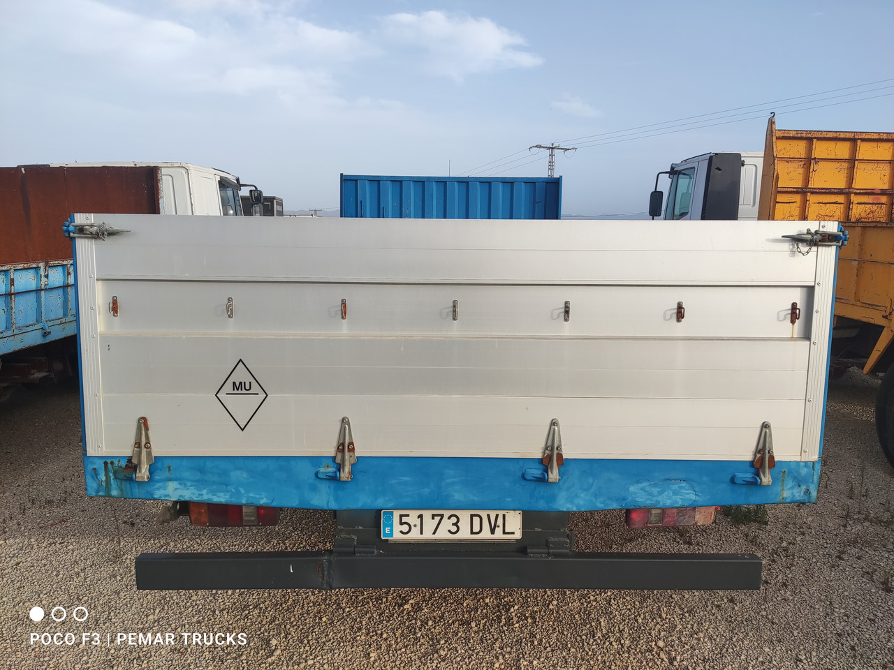 MAN L2000 - شاحنات مسطحة: صور 5 MAN L2000 - شاحنات مسطحة: صور 5