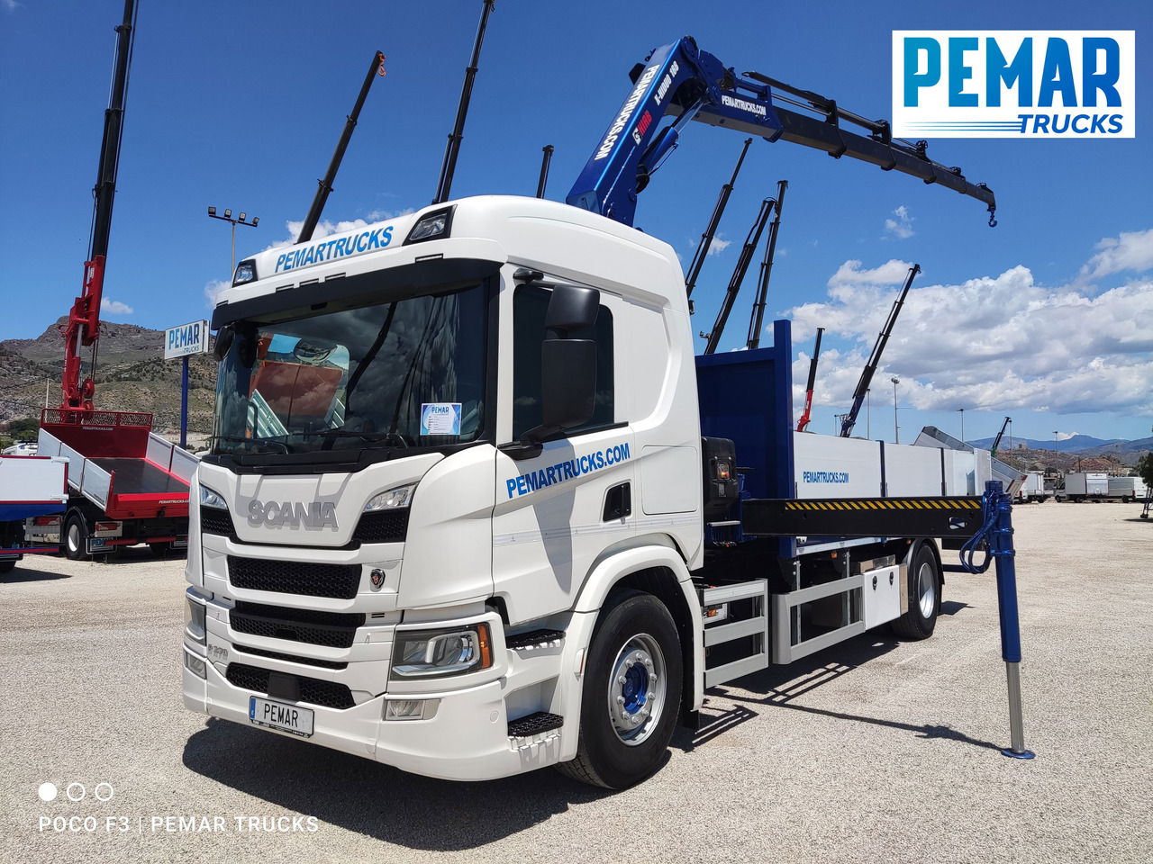 SCANIA P 370 4X2 GRUA CAJA FIJA - شاحنات مسطحة, شاحنة كرين: صور 1 SCANIA P 370 4X2 GRUA CAJA FIJA - شاحنات مسطحة, شاحنة كرين: صور 1